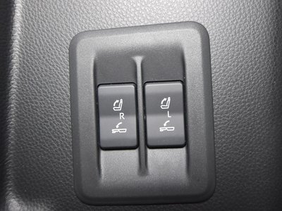 2025 Toyota LAND CRUISER 250 thumbnail 39