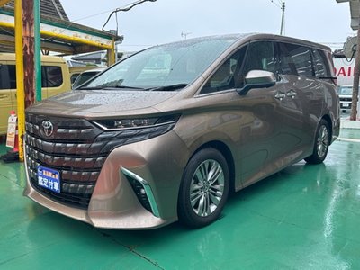 TOYOTA ALPHARD - 3