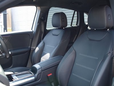 2025 Mercedes-BENZ GLA 照片 10