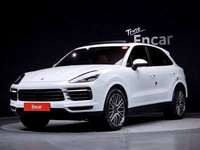 PORSCHE CAYENNE - 1