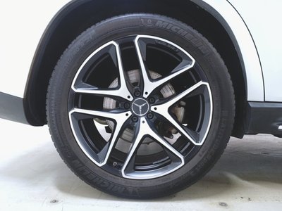 2020 Mercedes-BENZ GLE AMG — миниатюра 35