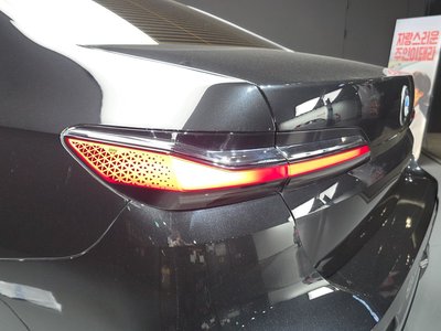BMW 7 SERIES - 10