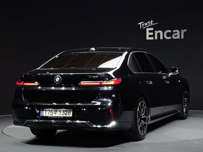 BMW 7 SERIES - 3