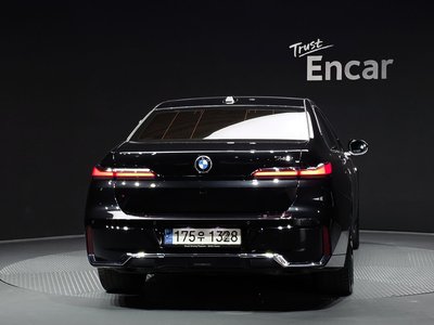 BMW 7 SERIES - 4