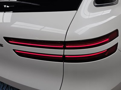 GENESIS ELECTRIFIED GV70 - 10