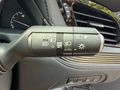 2023 Lexus LS — миниатюра 46