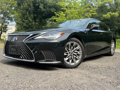 صورة 7 لـ 2023 Lexus LS