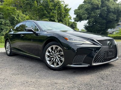 2023 Lexus LS — миниатюра 16