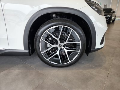 2025 Mercedes-BENZ EQE photo 6