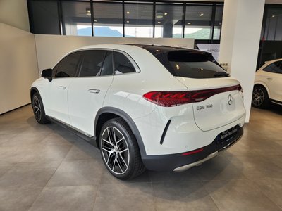 2025 Mercedes-BENZ EQE photo 2