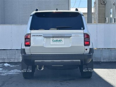 TOYOTA LAND CRUISER 250 - 8