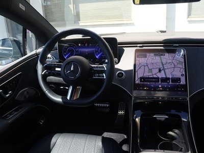 MERCEDES-BENZ EQS - 2