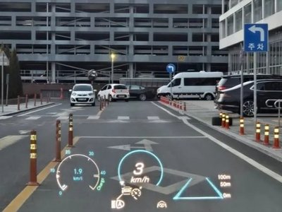 MERCEDES-BENZ GLS - 8