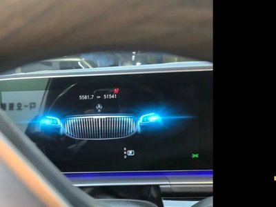 MERCEDES-BENZ GLS - 9