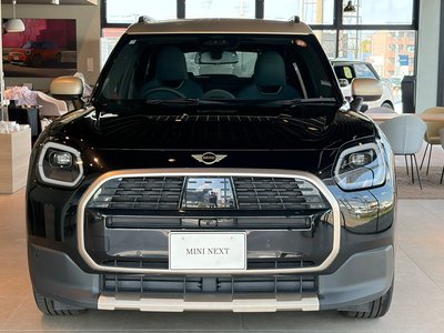 MINI COUNTRYMAN - 4