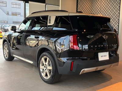 MINI COUNTRYMAN - 5