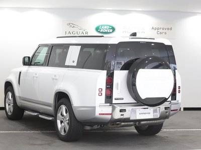 LAND ROVER DEFENDER - 3