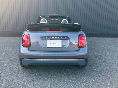 MINI CONVERTIBLE - 8