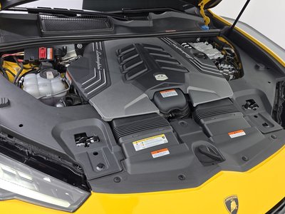 2024 Lamborghini URUS 照片 7