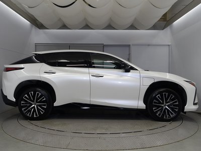 LEXUS RZ - 4