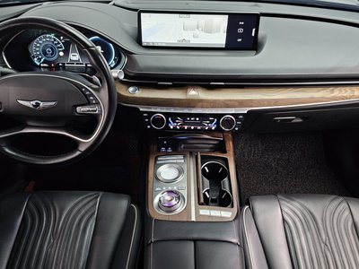 GENESIS G80 (RG3) - 5