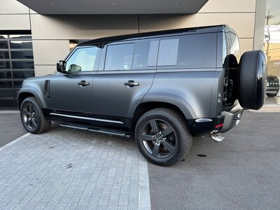 LAND ROVER DEFENDER - 2
