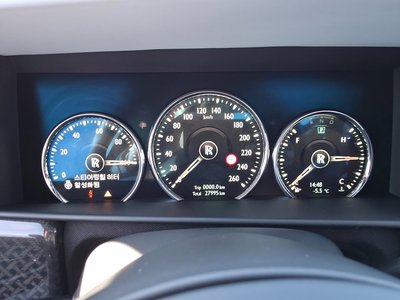 ROLLS-ROYCE CULLINAN - 9