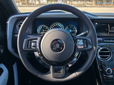 ROLLS-ROYCE CULLINAN - 10