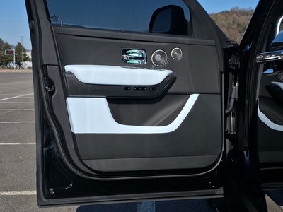 ROLLS-ROYCE CULLINAN - 7