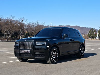 ROLLS-ROYCE CULLINAN - 5