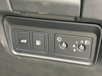 2025 LAND Rover DISCOVERY SPORT thumbnail 41