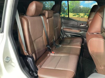 TOYOTA LAND CRUISER 250 - 9