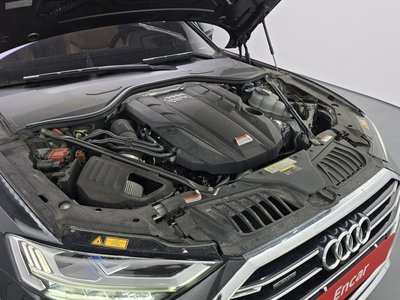AUDI A8 - 7