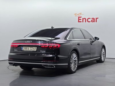 AUDI A8 - 3