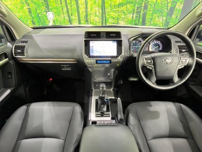 TOYOTA LAND CRUISER PRADO - 2