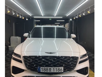 GENESIS GV80 - 1