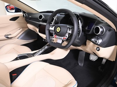2020 Ferrari PORTOFINO — миниатюра 14