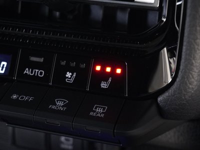 TOYOTA LAND CRUISER 250 - 10