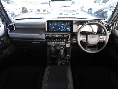 TOYOTA LAND CRUISER 250 - 3