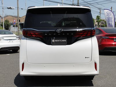 2025 Toyota ALPHARD thumbnail 12