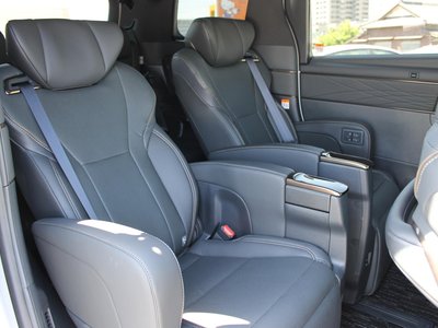 2025 Toyota ALPHARD thumbnail 25