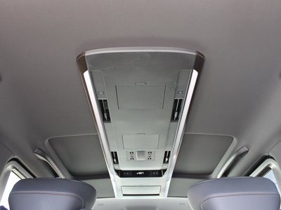 2025 Toyota ALPHARD thumbnail 19