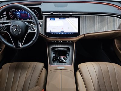 صورة 5 لـ 2024 Mercedes-BENZ E-CLASS