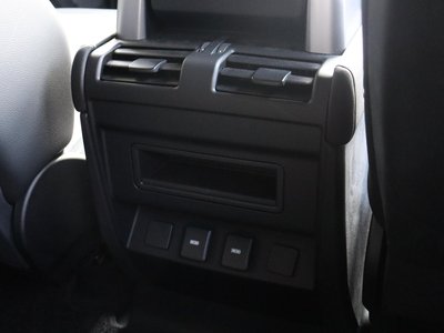 2023 LAND Rover DEFENDER 缩略图 79