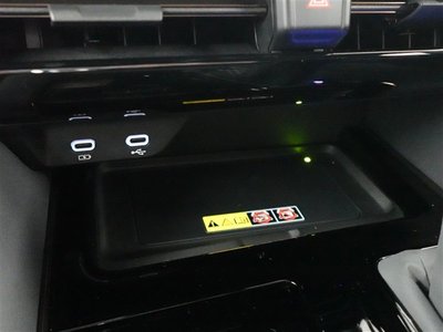 صورة مصغرة 32 لـ 2023 Toyota ALPHARD