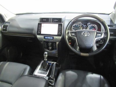 TOYOTA LAND CRUISER PRADO - 4