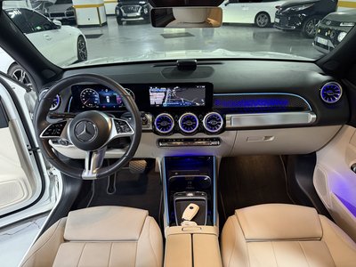صورة 8 لـ 2024 Mercedes-BENZ GLB