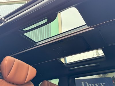 TOYOTA VELLFIRE - 4