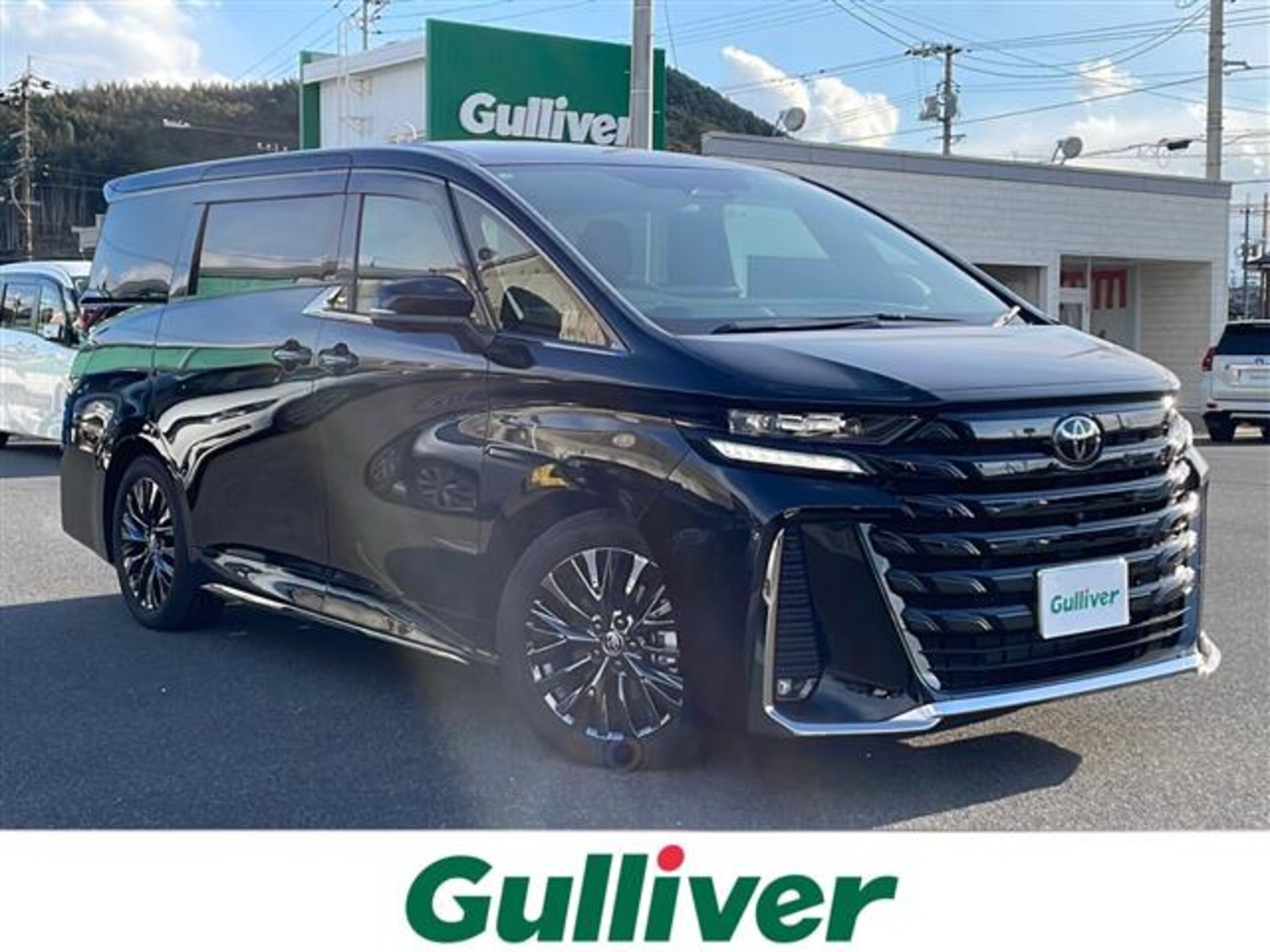 TOYOTA VELLFIRE - View 1