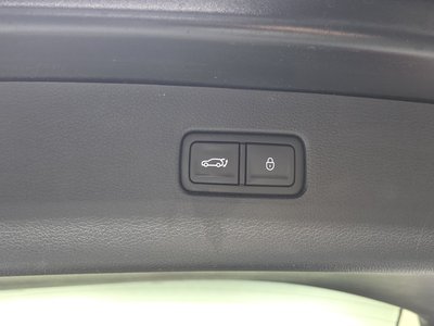 2022 Genesis GV80 — миниатюра 32